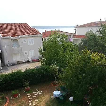 Seaside House Starigrad, Paklenica - 11240 Сasa de vacaciones