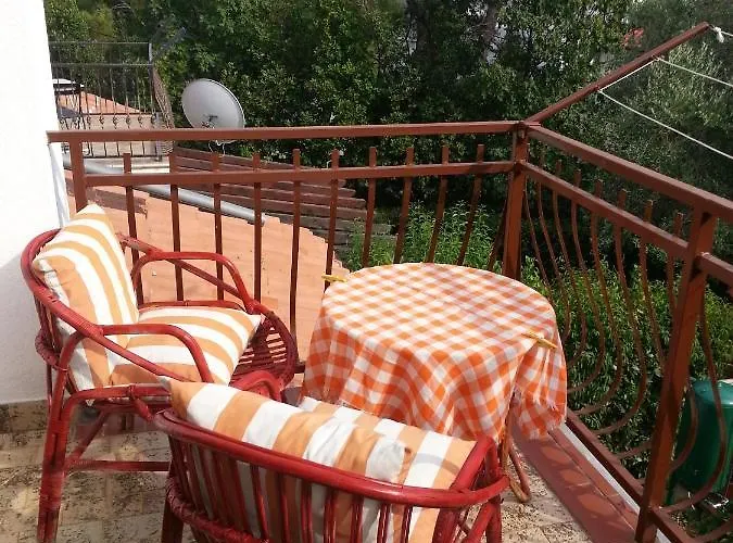 Seaside House Starigrad, Paklenica - 11240 * Starigrad Paklenica