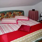 Tatil Evi Seaside House Starigrad, Paklenica - 11240 Starigrad Paklenica