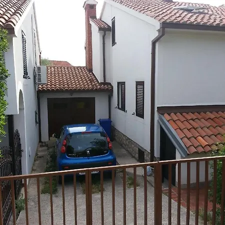 Holiday home Seaside House Starigrad, Paklenica - 11240